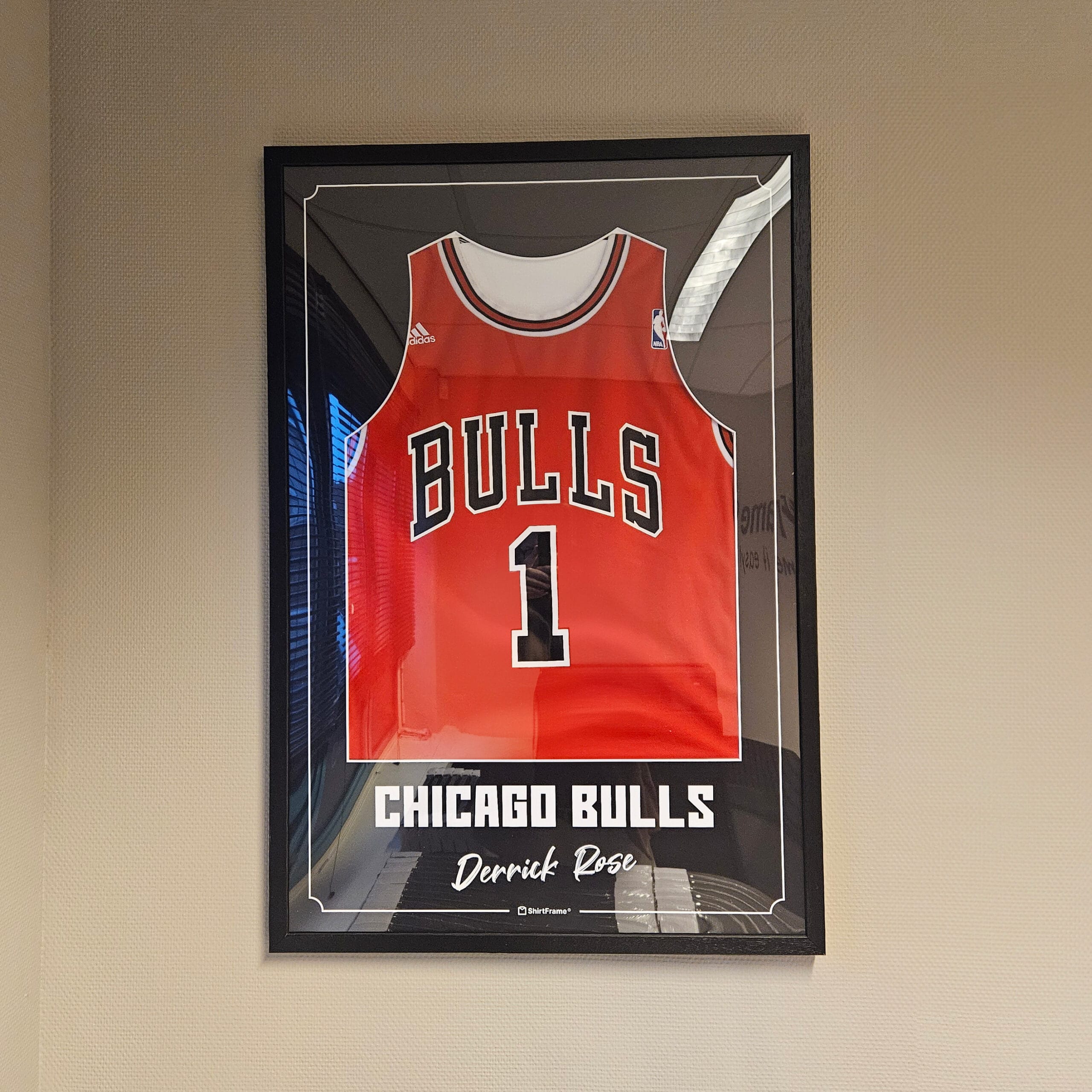 Encadrer un maillot de basketball